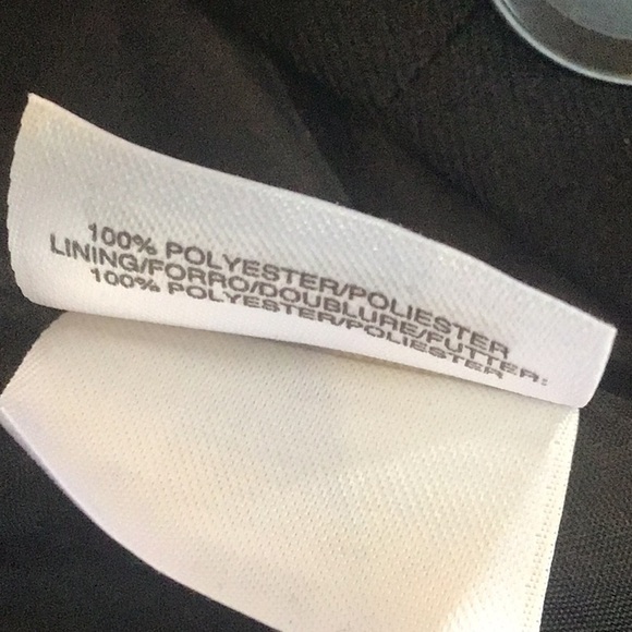 Evan PIcone Black Label fitted two button black blazer. Size 8 - Picture 14 of 14